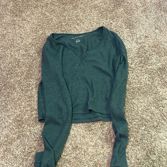 cropped american eagle long sleeve - Picture 1 of 2
